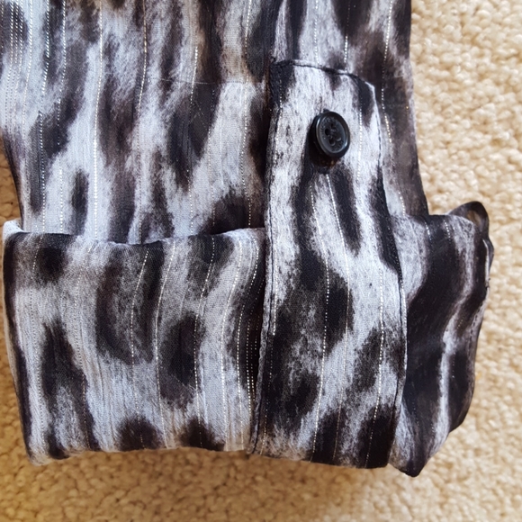 Women's Michael Kors sheer blouse size Small - Picture 7 of 8